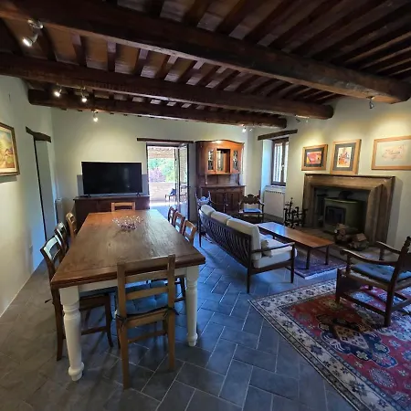 Casale , With Private Pool Villa Montone (Umbria)